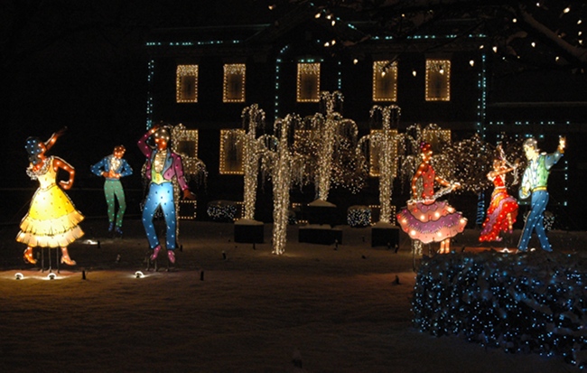 2009 Holiday Lighting Display at GE Lighting & Electrical Institute, Nela Park, East Cleveland, Ohio, in Snowfall