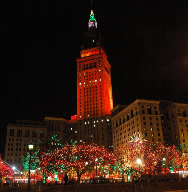 Cleveland Public Square Terminal Tower Holiday Lights 2007