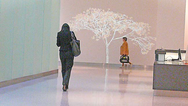 Digital tree Cleveland Clinic Ohio lobby like Breuer and Van der Rohe image 10.19.09 jeff buster