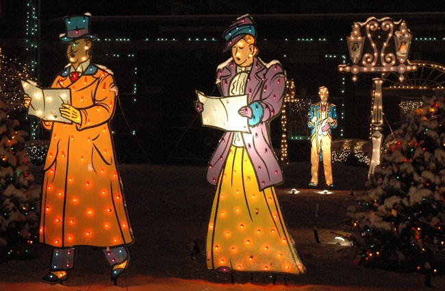 2009 Holiday Lighting Display at GE Lighting & Electrical Institute, Nela Park, East Cleveland, Ohio, in Snowfall