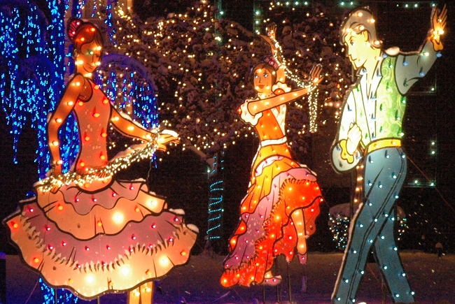 2009 Holiday Lighting Display at GE Lighting & Electrical Institute, Nela Park, East Cleveland, Ohio, in Snowfall