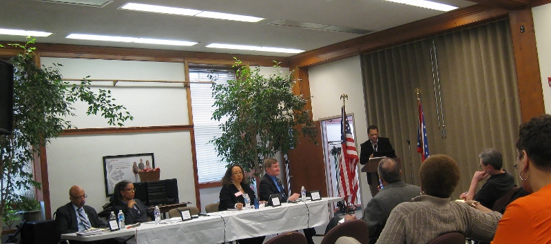 Eric J Brewer moderates the forum
