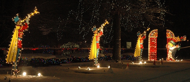2009 Holiday Lighting Display at GE Lighting & Electrical Institute, Nela Park, East Cleveland, Ohio, in Snowfall