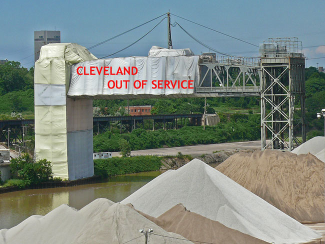 west third 3rd street lift bridge cuyahoga cleveland ohio image 6.28.10 jeff buster