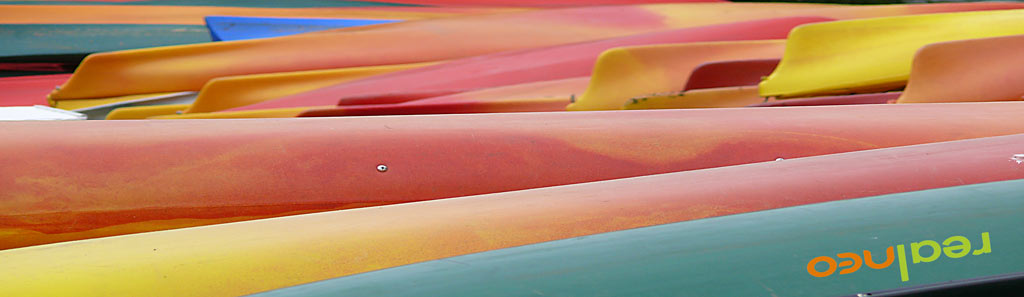 plastic canoes have cool colors