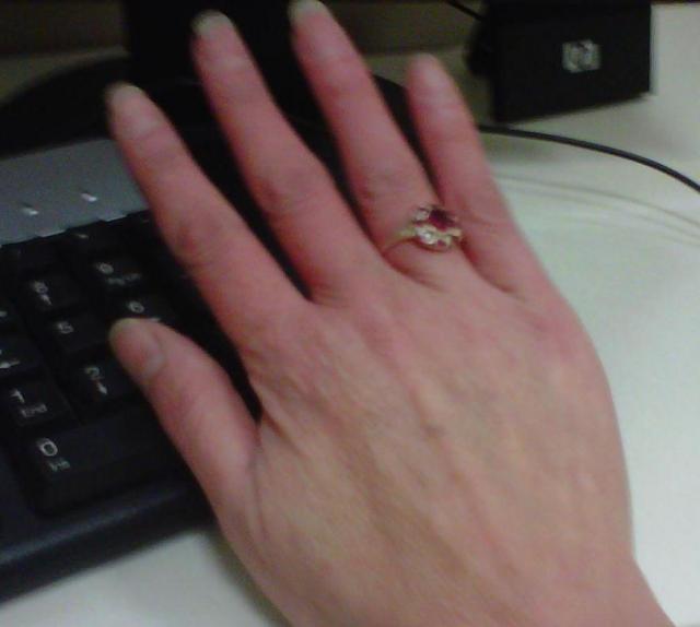 hand3_crop.jpg