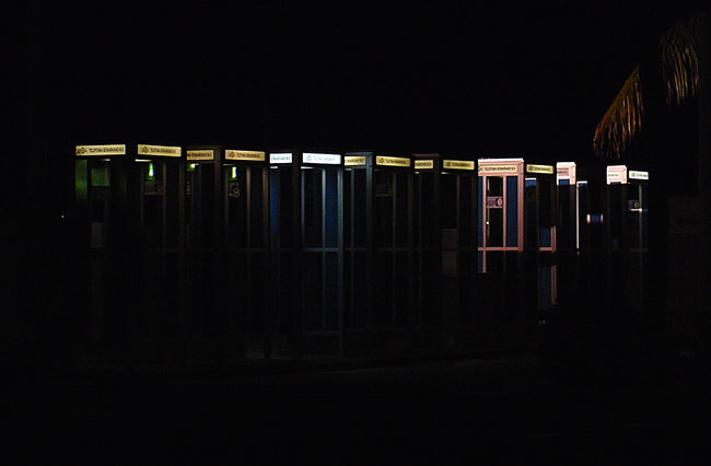 public telephone booths Bonaire WI 2004